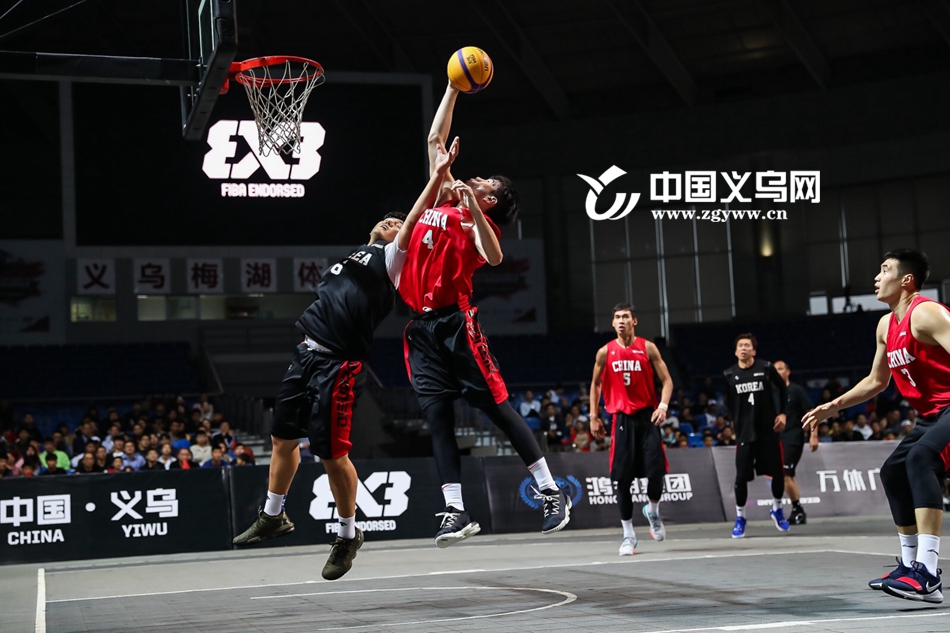 义乌vs东阳篮球直播视频，我在两个篮球疯子城市之间反复横跳